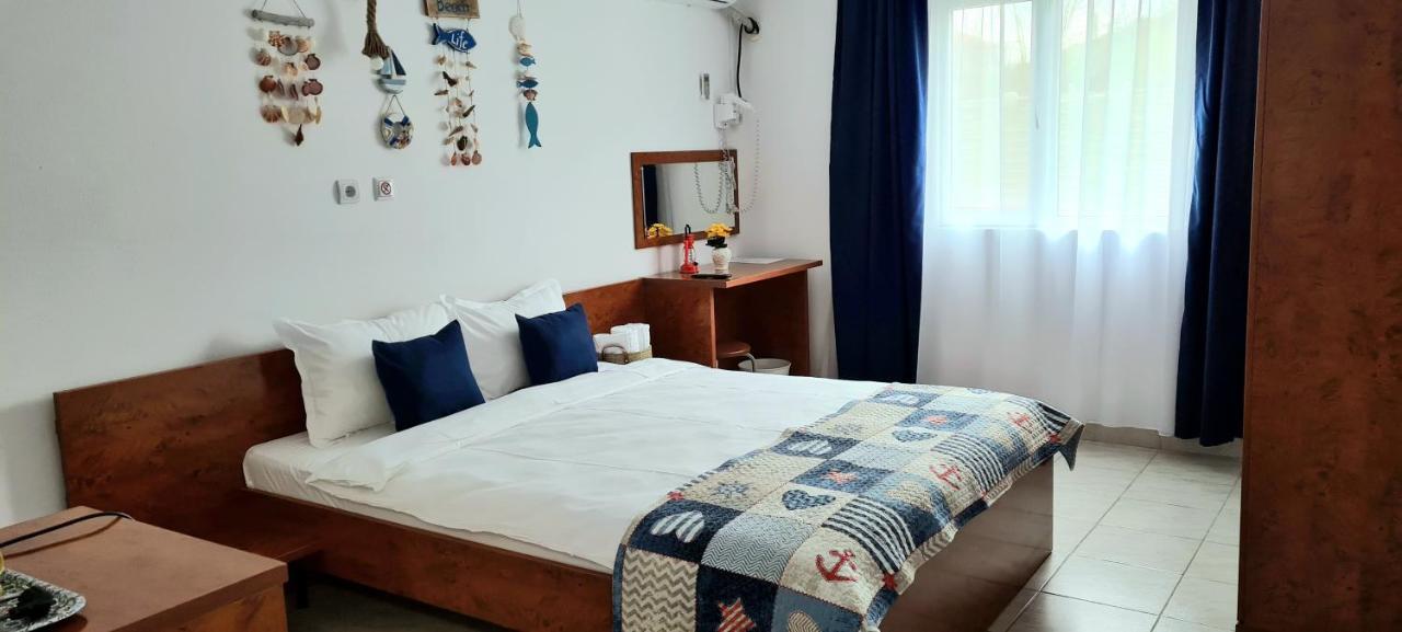 Hotel Casa Epat Două Mai Zewnętrze zdjęcie